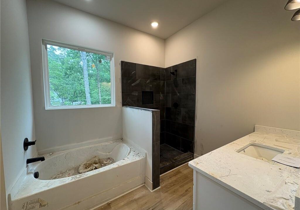Viguie Realty 111 Willow Leaf Drive Buchanan, GA 30113-5229 (18)