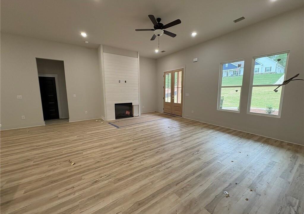 Viguie Realty 111 Willow Leaf Drive Buchanan, GA 30113-5229 (7)