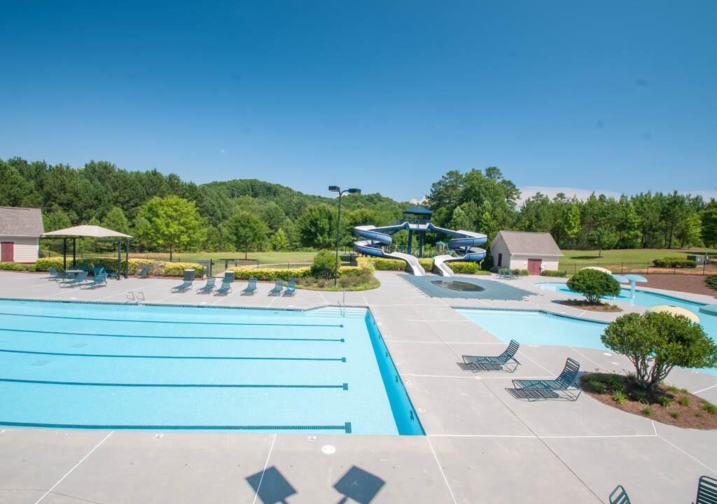 Viguie Realty 324 Majestic Oak Circle, Dallas, GA 30132 (30)