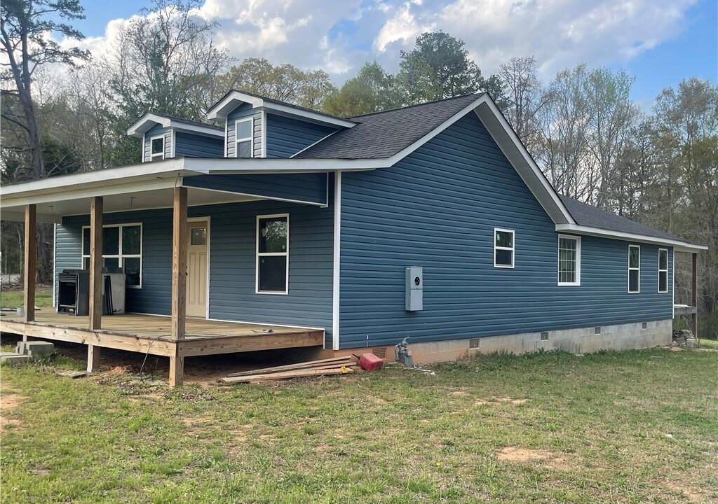 Viguie Realty 4390 Campbell Road Gainesville, GA 30507-8057 (3)